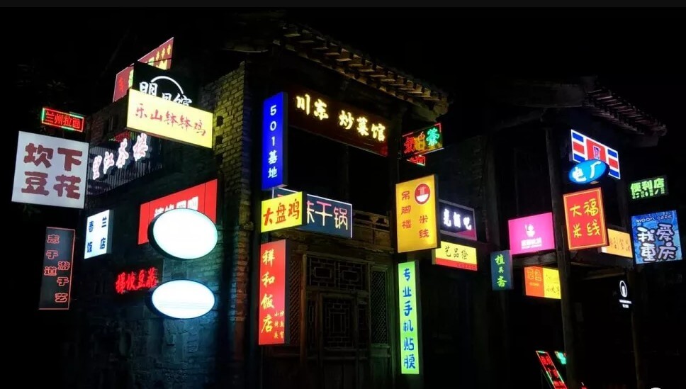 在川美上學(xué)是一種什么體驗?重慶美術(shù)集訓(xùn)畫室?guī)銇頋q姿勢了!