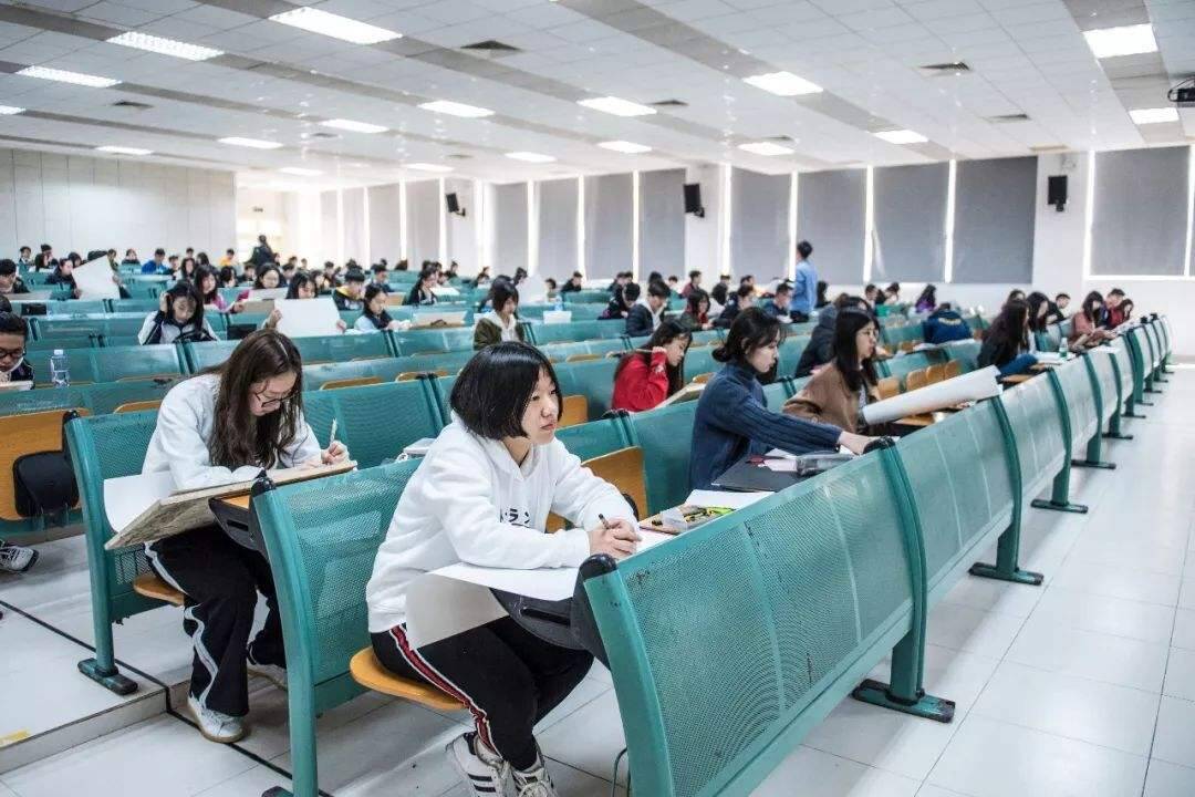 【重慶美術培訓畫室重要資訊】今年美術聯考時間又提前？