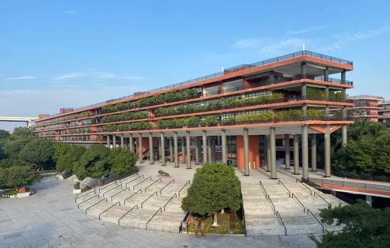 重慶畫室分析2022九大美院擴招與減招數據