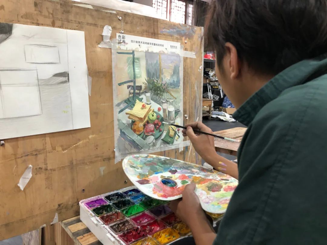 重慶畫室要怎么選擇？三個小技巧告訴你如何選擇畫室