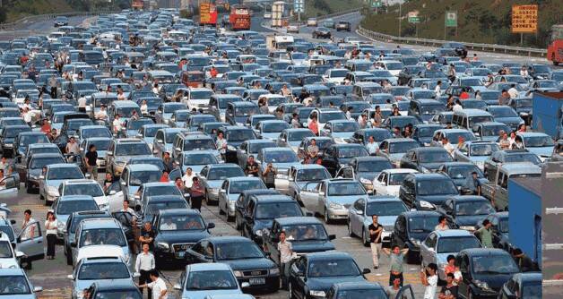  淚奔！聽說重慶美術(shù)培訓話說美術(shù)生沒有&ldquo;資格&rdquo;過國慶？